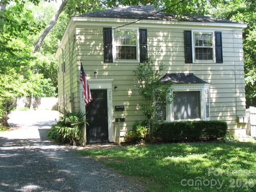 3043 Park Rd, Charlotte, NC, 28209-1443 | Card Image