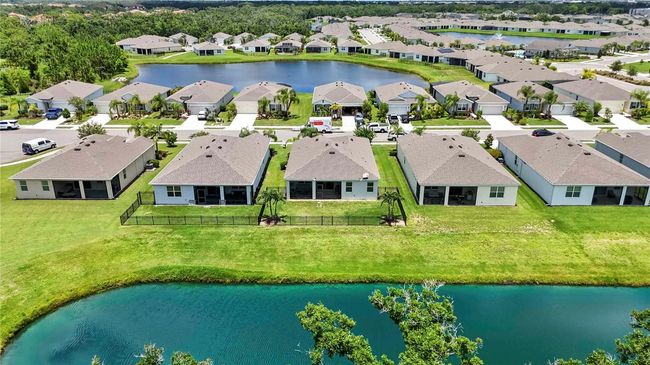 13804 Woodbridge Ter, House other with 3 bedrooms, 2 bathrooms and null parking in LAKEWOOD RANCH FL | Image 54