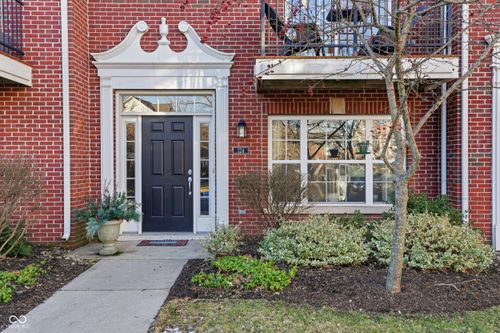 124 9th St Nw, Carmel, IN, 46032-1351 | Card Image