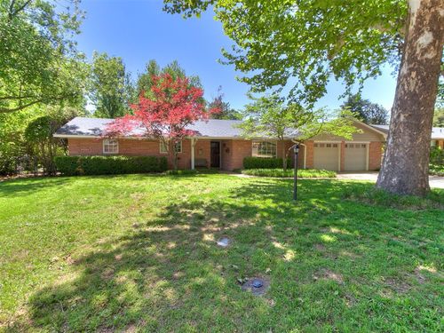 2626 Chateau Drive, Norman, OK, 73069 | Card Image