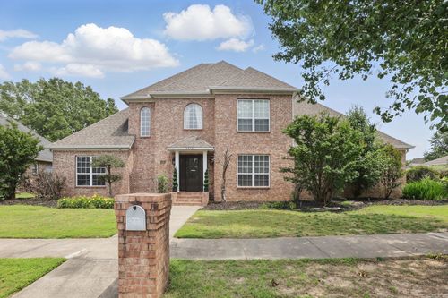 3410 Commonwealth Dr, Bryant, AR, 72022-7014 | Card Image