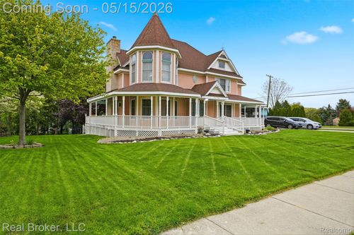 52798 Weathervane Dr, Chesterfield, MI, 48047-3137 | Card Image