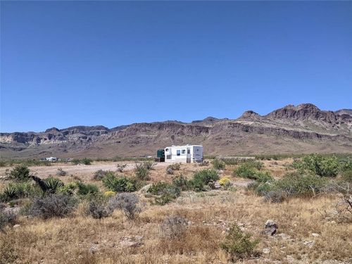 4597 Hopi Rd, Golden Valley, AZ, 86413 | Card Image