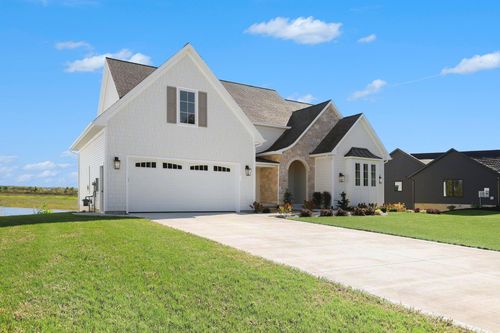 9260 28th Ave, Jenison, MI, 49428-9523 | Card Image