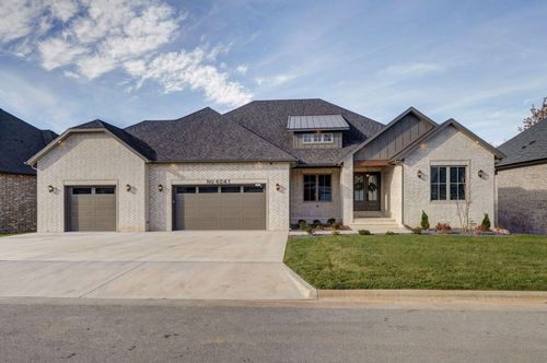 6041 S Dollison Ave, Springfield, MO, 65810-3082 | Card Image