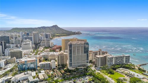 3302-223 Saratoga Rd, Honolulu, HI, 96815-1942 | Card Image