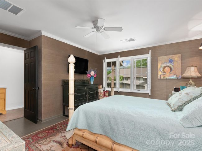 APT-108B - 671 S Haywood St, Condo with 2 bedrooms, 2 bathrooms and null parking in Waynesville NC | Image 24