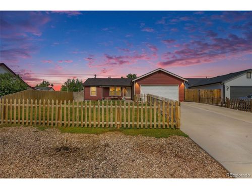 535 N 5th St, Bennett, CO, 80102-8119 | Card Image