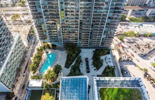 2112-88 Sw 7th St, Miami, FL, 33130-3766 | Card Image