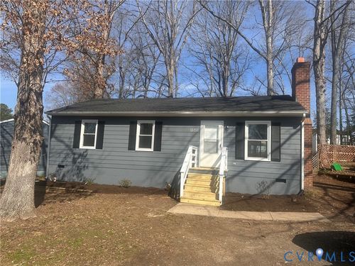 8500 Debbs Ln, North Chesterfield, VA, 23235-6222 | Card Image