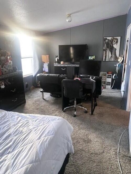 trlr-186-9301 Volcano Rd Nw, Albuquerque, NM, 87121-2047 | Card Image