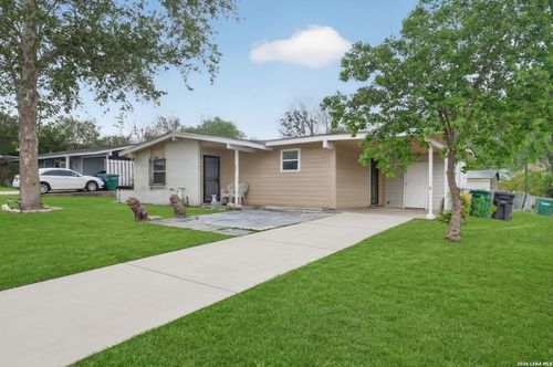 166 Fair Vly, San Antonio, TX, 78227-4816 | Card Image