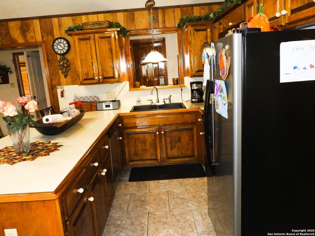 3078 Goat Hill Rd, House other with 4 bedrooms, 4 bathrooms and null parking in Lakehills TX | Image 10