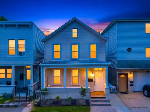 12 Prospect Ave, Bayonne, NJ, 07002-4516 | Card Image