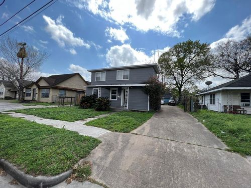 a-3210 Winbern St, Houston, TX, 77004-4651 | Card Image