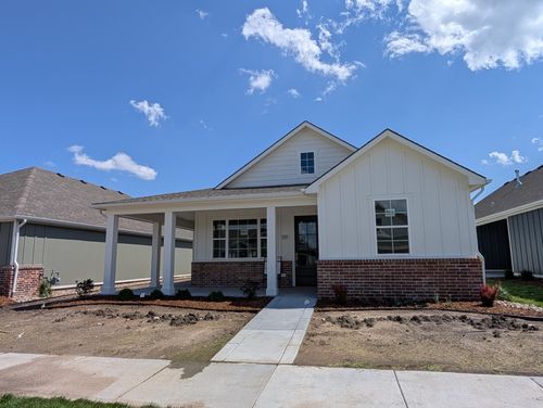 319 W Boxthorn Dr, Andover, KS, 67002-5406 | Card Image