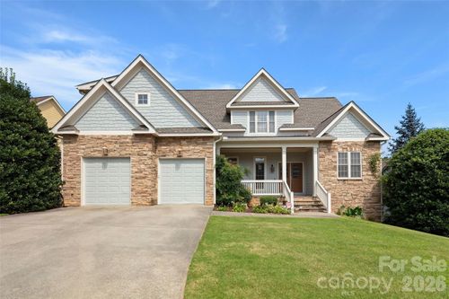 37 Stone House Rd, Arden, NC, 28704-6600 | Card Image