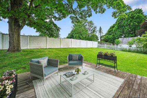 96 Galloway Rd, Warwick, NY, 10990-1718 | Card Image