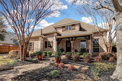 8491 Canyon Xing, Lantana, TX, 76226-5530 | Card Image