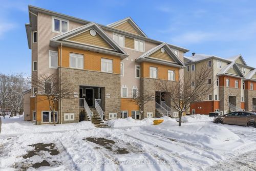 249 Fir Lane, Kemptville, ON, K0G1J0 | Card Image