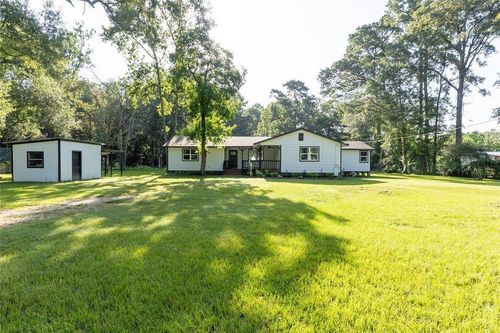 7728 White Rock Rd, Cleveland, TX, 77328-6290 | Card Image