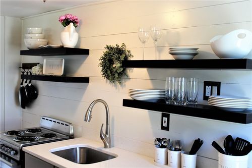 3-283 Spring St, Newport, RI, 02840-6817 | Card Image