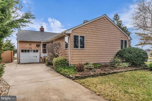535 Carroll Fox Rd, Brick, NJ, 08724-4606 | Card Image