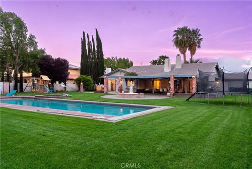 4255 Conestoga Dr, Lancaster, CA, 93536 | Card Image