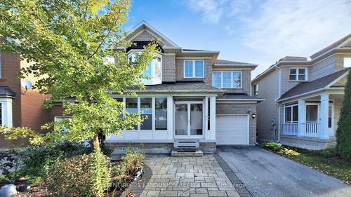 10 Majestic Dr, Markham, ON, L6C2B2 | Card Image
