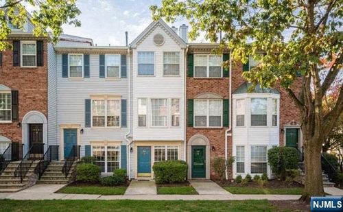 748 Pepperidge Rd, Mahwah, NJ, 07430-3452 | Card Image