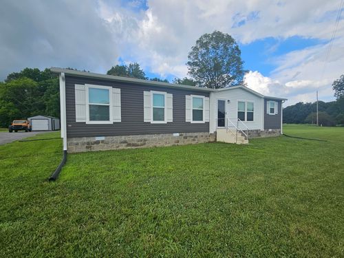 203 Heidi Ln, Lafayette, TN, 37083-5173 | Card Image