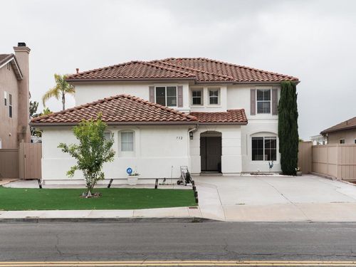 732 Via Barquero, San Marcos, CA, 92069-7368 | Card Image