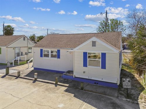 101 146th Ave E, MADEIRA BEACH, FL, 33708-2119 | Card Image