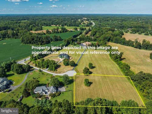 9 Solitude Ct, LOTHIAN, MD, 20711-2903 | Card Image