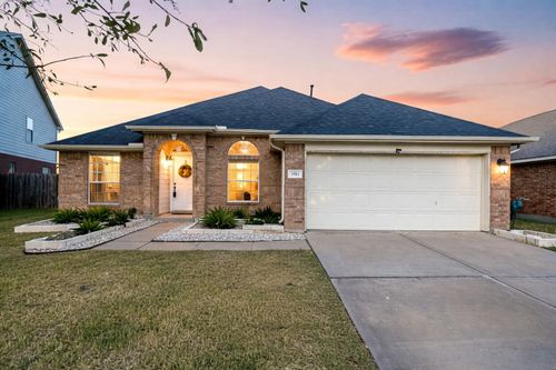 1903 Lantana Spring Ln, Pearland, TX, 77581-2550 | Card Image