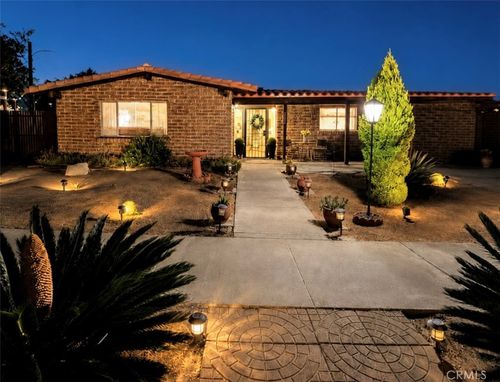 3252 Via Altamira, Fallbrook, CA, 92028-9378 | Card Image