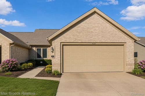 2546 Highridge Ln Se, Grand Rapids, MI, 49546-7546 | Card Image
