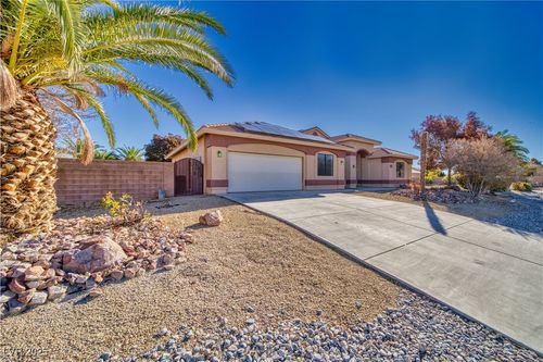 6821 Southgate St, Pahrump, NV, 89061-7764 | Card Image