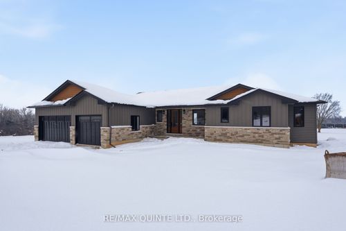 2501 Harmony Road, Tyendinaga, ON, K8N4Z6 | Card Image