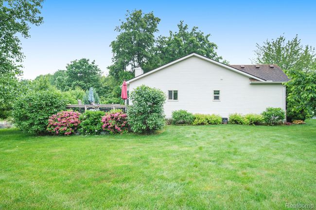 side yard | Image 24