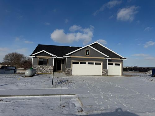 705 9th Street, Wanamingo, MN, 55983 | Card Image