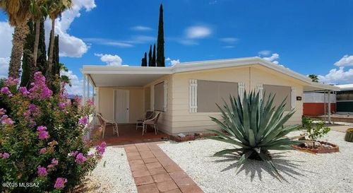 175 W Palma Dr, Green Valley, AZ, 85614-4214 | Card Image