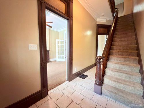2223 Ohio, Cincinnati, OH, 45219 | Card Image