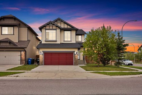799 New Brighton Dr Se, Calgary, AB, T2Z1A1 | Card Image