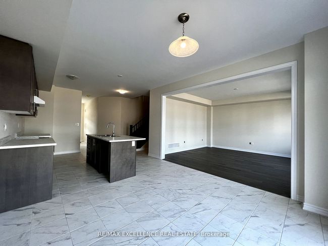 65 Ever Sweet Way, House other with 4 bedrooms, 3 bathrooms and 4 parking in Thorold ON | Image 4
