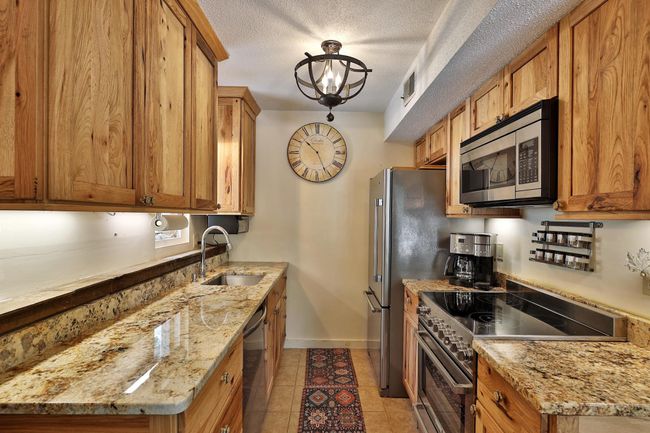 627 Glen Rd, House other with 4 bedrooms, 2 bathrooms and null parking in Peru VT | Image 10