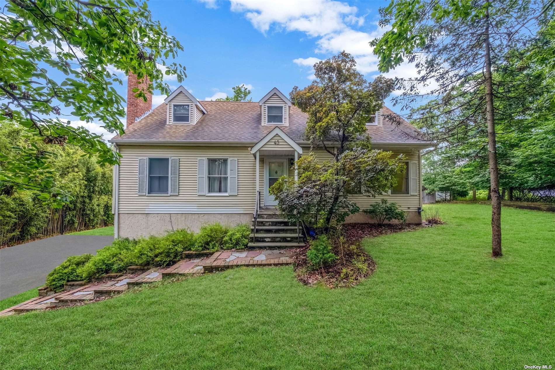 Misty Rd, Rocky Point, NY 11778