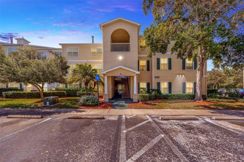 18573-18573 Bridle Club Dr, TAMPA, FL, 33647-1787 | Card Image