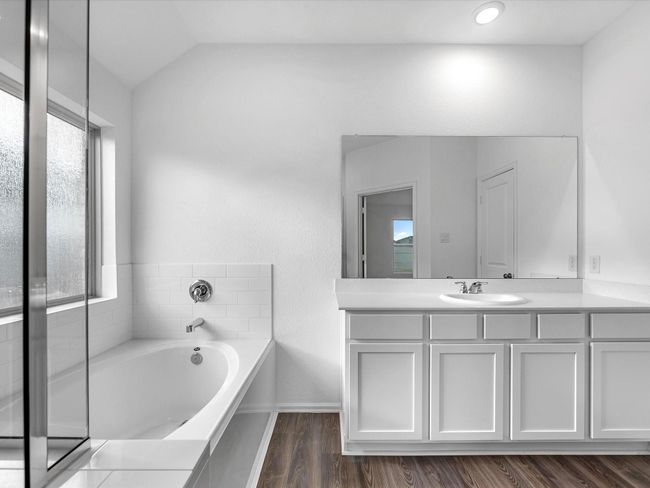 2011 Heather Ridge Way, House other with 4 bedrooms, 2 bathrooms and 3 parking in Rosenberg TX | Image 12