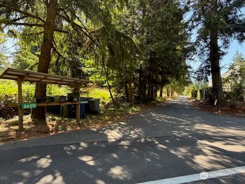 26003 Se Issaquah-Fall City Road, Issaquah, WA, 98029 | Card Image